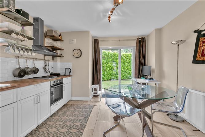 Apartment, 43 Rochford Park, Kill, Co. Kildare