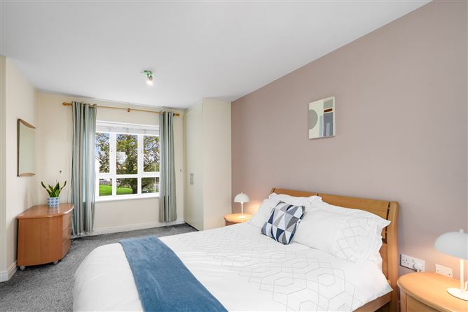 11 Hayworth Close, Ongar, Dublin 15