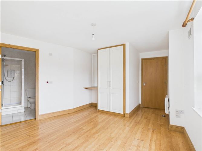 4 The Moate Castlefield, Athy, County Kildare