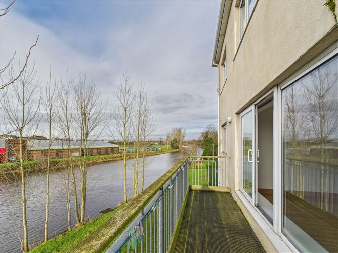 4 The Moate Castlefield, Athy, County Kildare