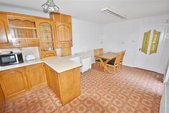 Photo 6 of 25 — St Brendans Terrace, Listowel, Co. Kerry