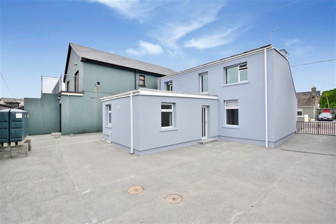 Photo 21 of 25 — St Brendans Terrace, Listowel, Co. Kerry