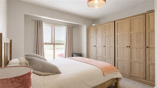 Photo 13 of 21 — 8 Lighthouse Way, Killea , Dunmore East, Waterford