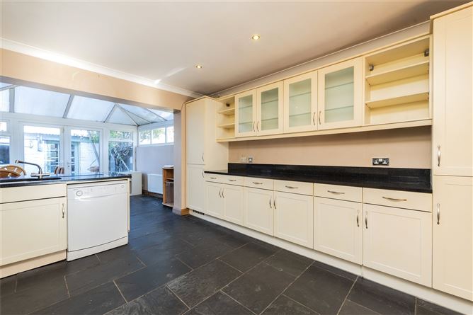 12 Laragh, Church Street, Balbriggan, Co. Dublin