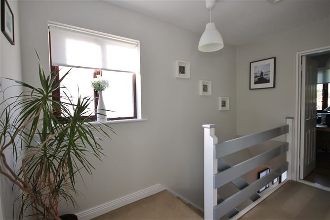 5 Ballyowen Crescent, Lucan, Co. Dublin