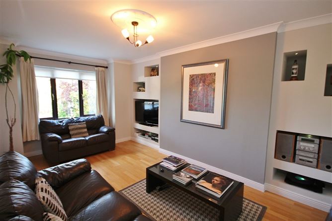 5 Ballyowen Crescent, Lucan, Co. Dublin
