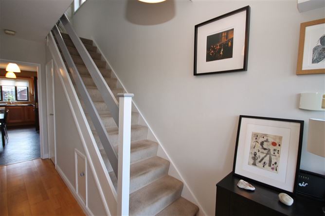 5 Ballyowen Crescent, Lucan, Co. Dublin