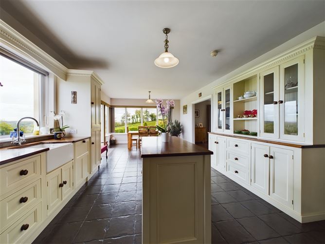 Caherea, Lissycasey, Ennis, Co. Clare