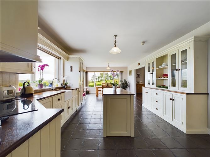 Caherea, Lissycasey, Ennis, Co. Clare