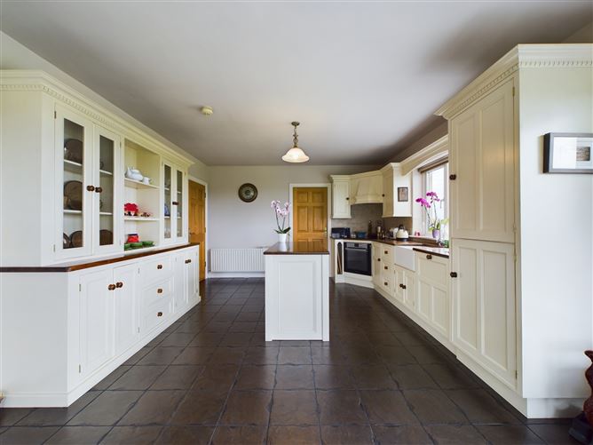 Caherea, Lissycasey, Ennis, Co. Clare