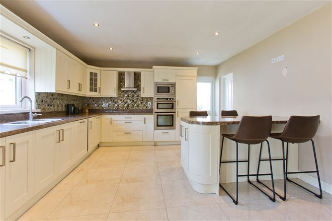 31 Laverna Dale, Castleknock, Dublin 15