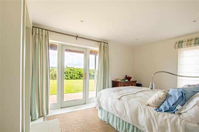 8 The Island, Inchydoney, Clonakilty, Co. Cork