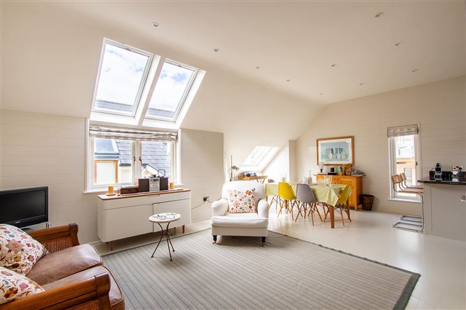 8 The Island, Inchydoney, Clonakilty, Co. Cork