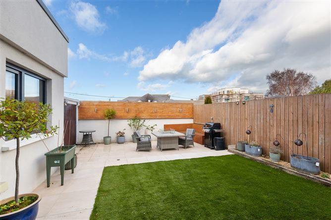 St Aubin's, 84 Dublin Road, Sutton, Dublin 13