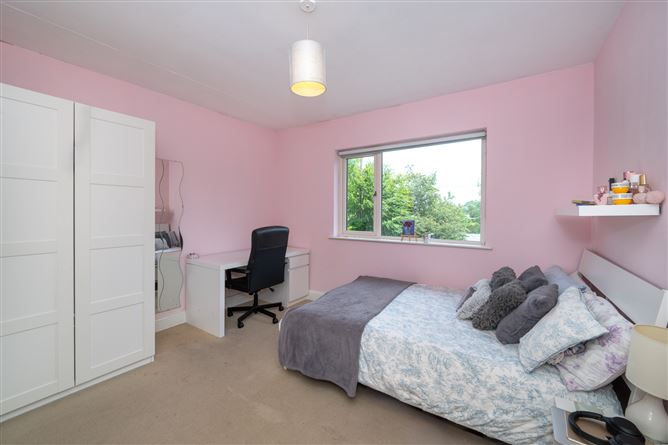 1 Clash Road, Carrigrohane, Cork