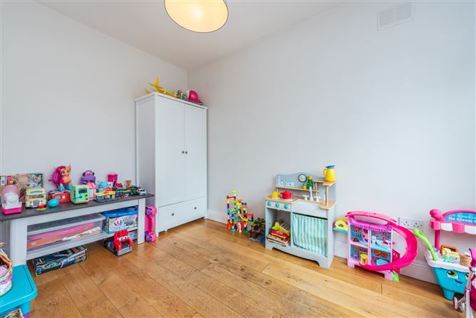 5 The Crescent, Johnstown Manor, Johnstown, Co. Kildare