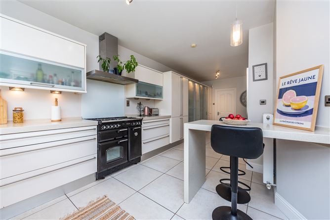 5 The Crescent, Johnstown Manor, Johnstown, Co. Kildare