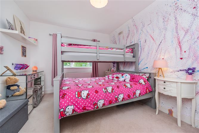 5 The Crescent, Johnstown Manor, Johnstown, Co. Kildare