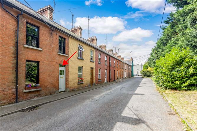 2 Fermanagh Terrace, Newtownbutler Rd, Clones, Co. Monaghan