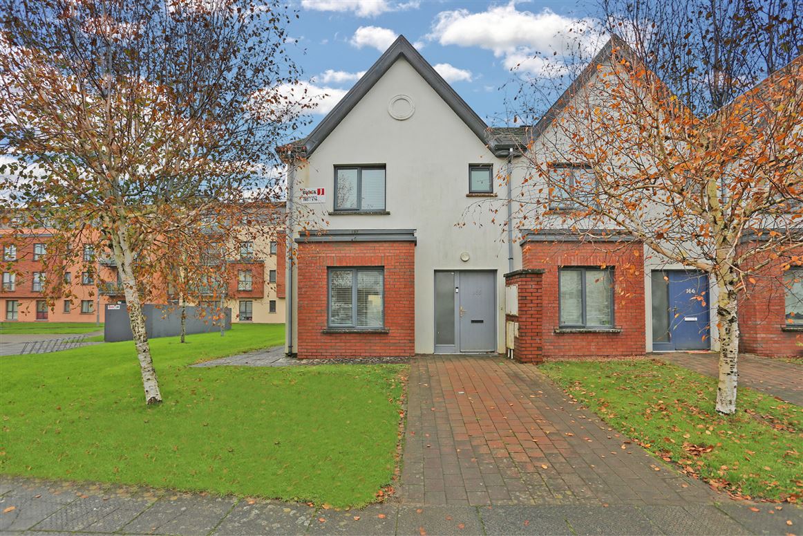 165 Bru na Sionna, Block J, Shannon, Clare