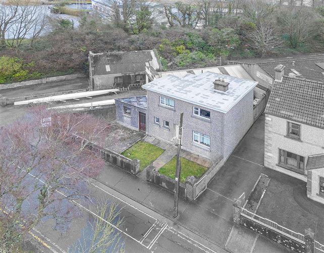 20 Riverside, Woodquay, Galway