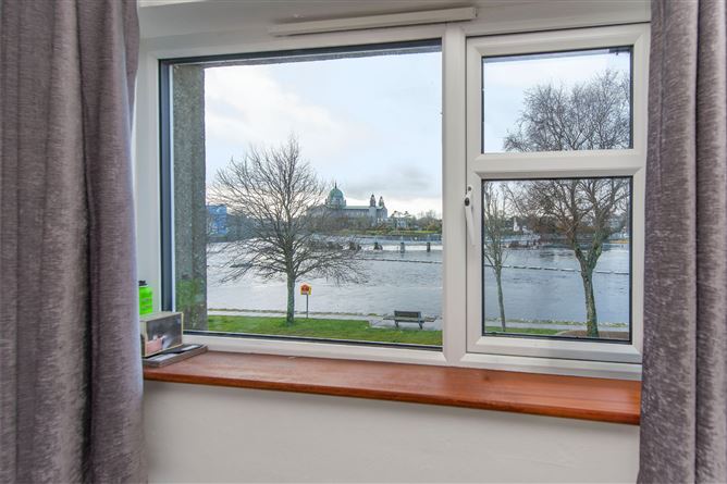 20 Riverside, Woodquay, Galway