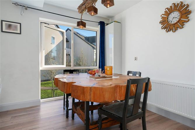 10 Drury Park, Saggart, Co. Dublin