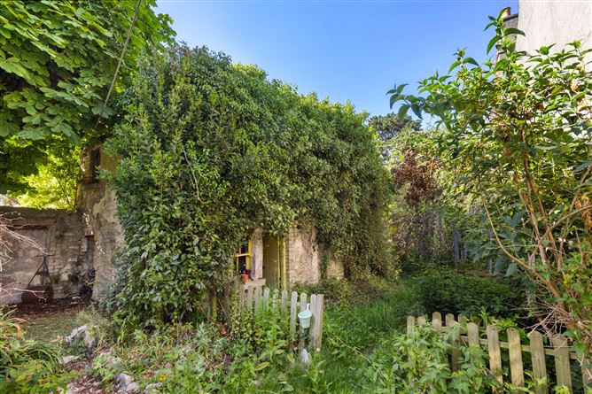 Photo 7 of 18 — Wolverton House, Barnhill Road, Dalkey, Co. Dublin