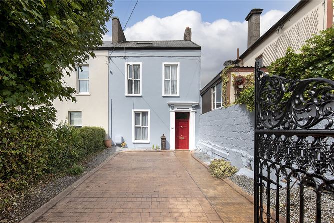 10 Ashburton Hill, Montenotte, Cork