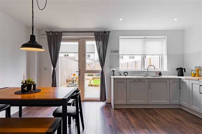 5 St Joseph's Grove, Clonsilla, Dublin 15