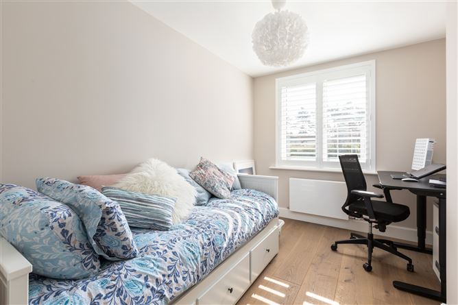 54 Brighton Wood, Brighton Road, Foxrock, Dublin 18