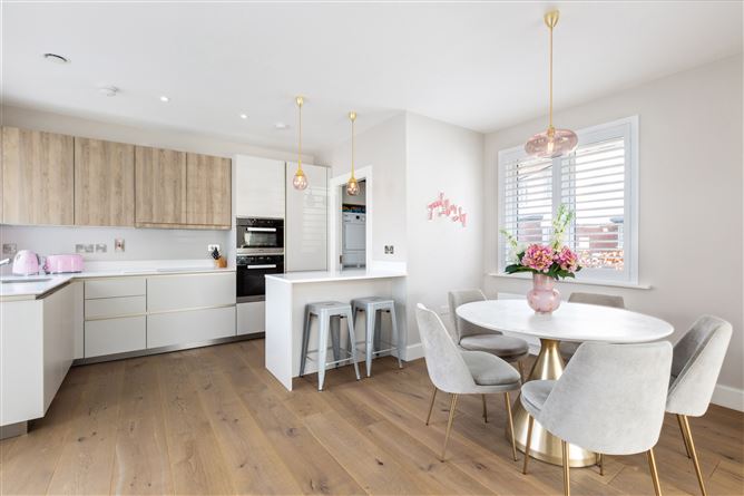 54 Brighton Wood, Brighton Road, Foxrock, Dublin 18