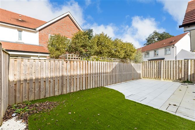 54 Brighton Wood, Brighton Road, Foxrock, Dublin 18