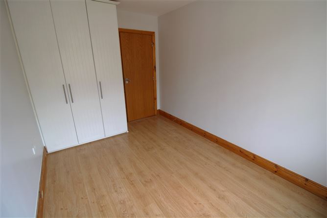 50 Woodbrook Hall, Castleknock, Dublin 15