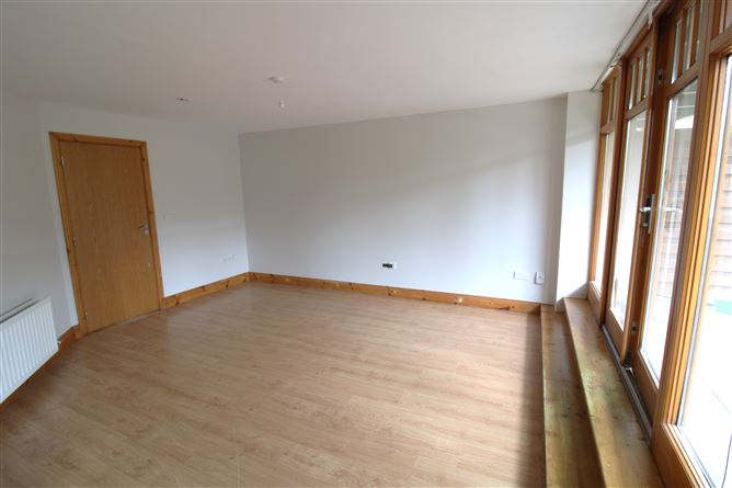 50 Woodbrook Hall, Castleknock, Dublin 15