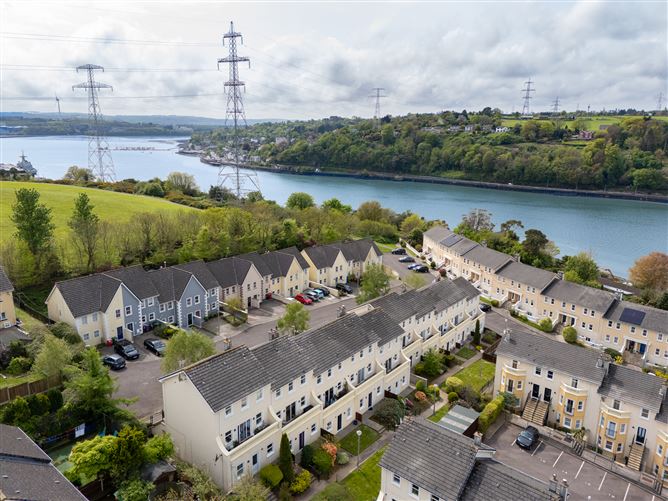 27 Chandlers Rest, Rushbrooke Links, Cobh, Cork