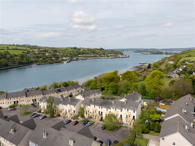 27 Chandlers Rest, Rushbrooke Links, Cobh, Cork