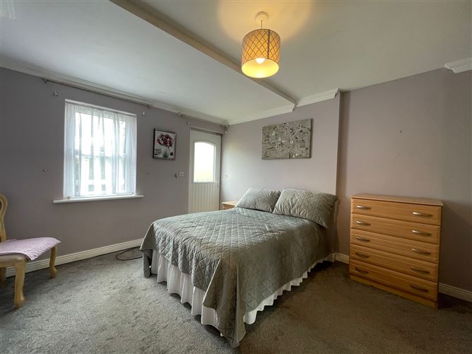 27 Chandlers Rest, Rushbrooke Links, Cobh, Cork