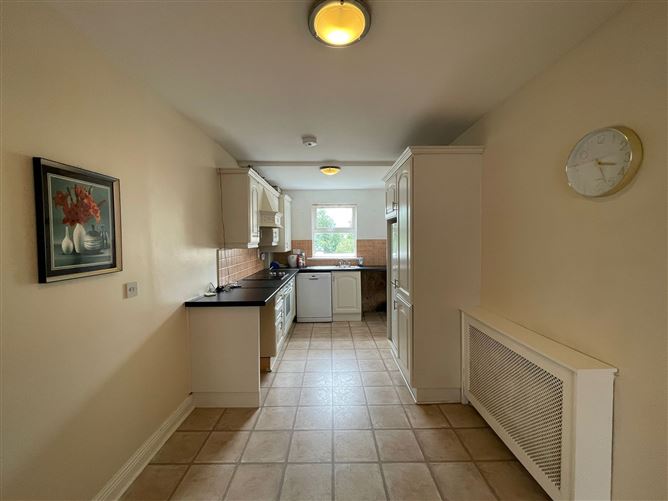 27 Chandlers Rest, Rushbrooke Links, Cobh, Cork