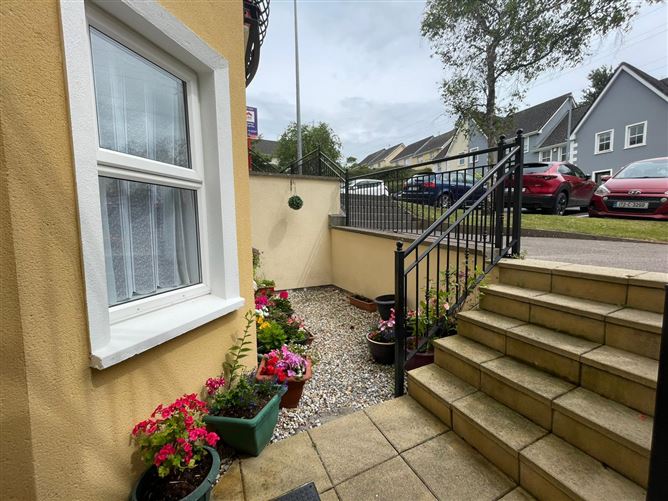 27 Chandlers Rest, Rushbrooke Links, Cobh, Cork