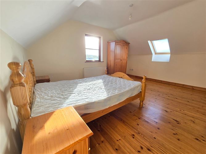 Doonagore, Doolin, Co. Clare