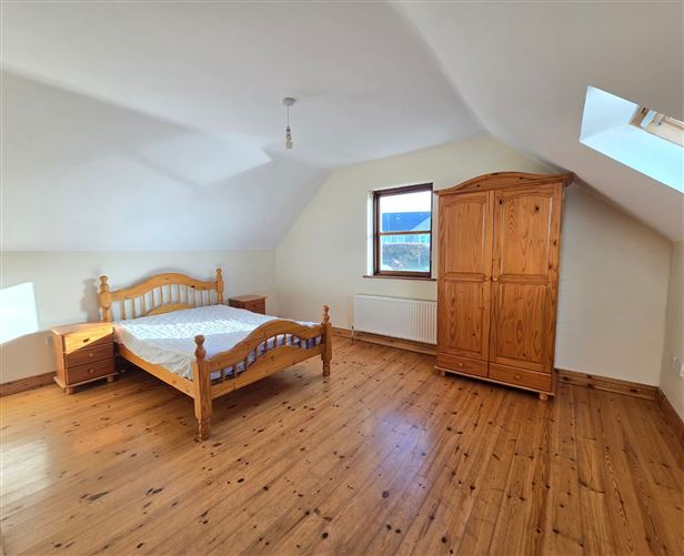 Doonagore, Doolin, Co. Clare