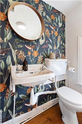 Top Floor Apartment, 1 Eaton Square, Monkstown, Co. Dublin