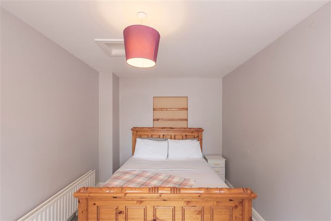 14 Garnd Priory, Kells, Meath