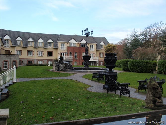 17 The Slade, Tassagard Green, Saggart,   Dublin County