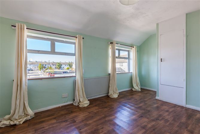 48 Edenmore Grove, Edenmore, Dublin 5