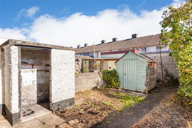 48 Edenmore Grove, Edenmore, Dublin 5