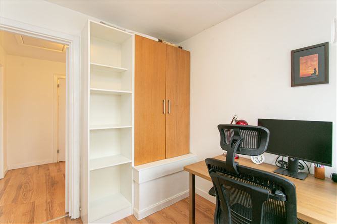 49 St Laurences Park, Stillorgan, Co. Dublin