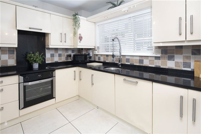 4 Hollyhill Lane, Blarney Street, Cork