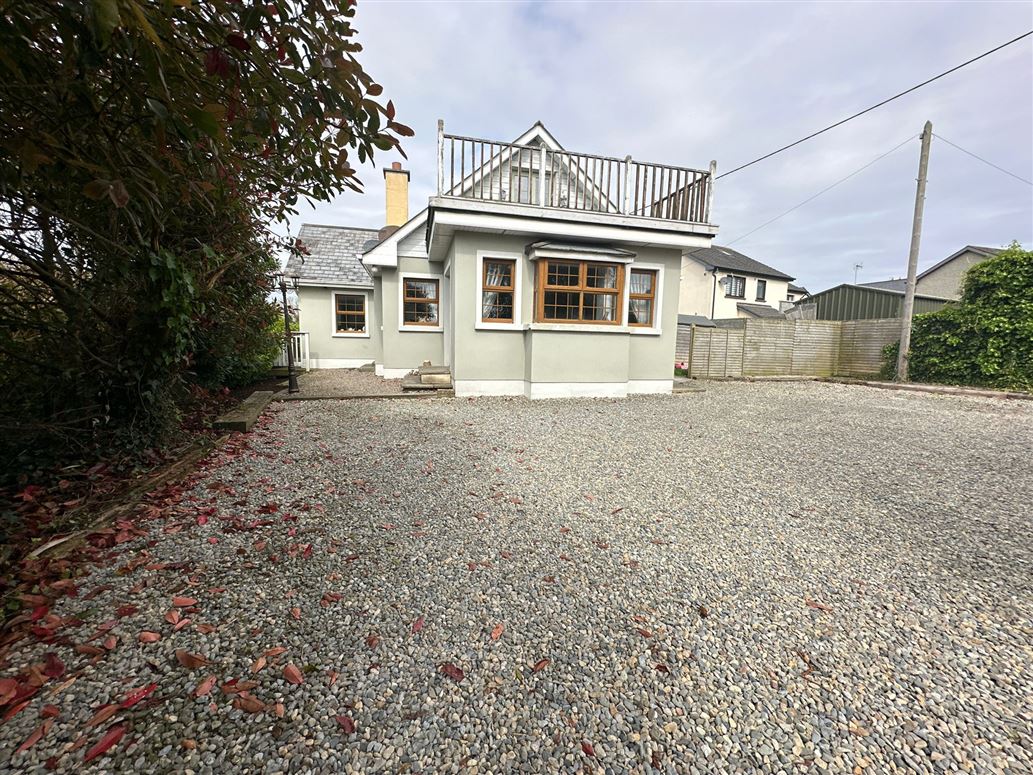Hillcrest Cottage, Upper Main Street, Clogherhead, Louth